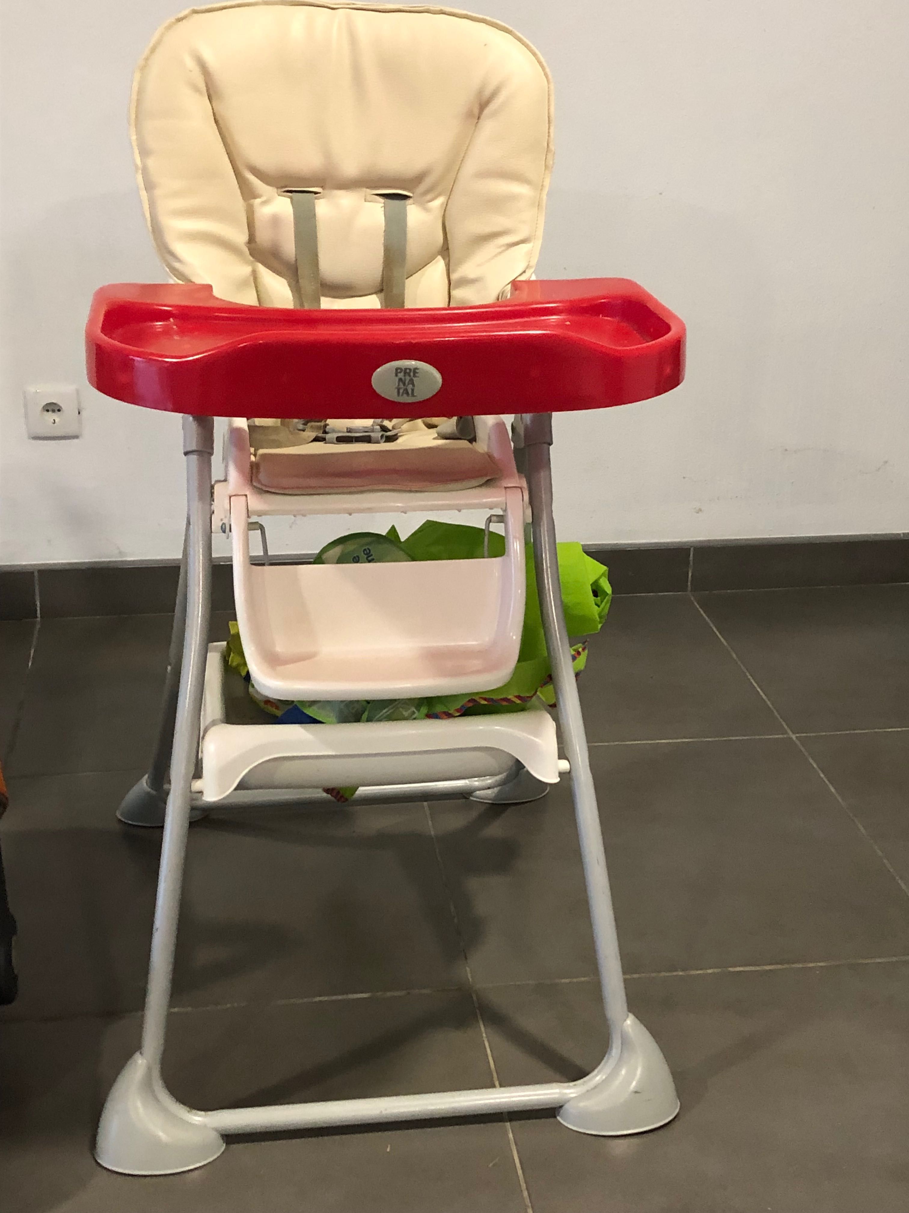 Vários produtos para bebé