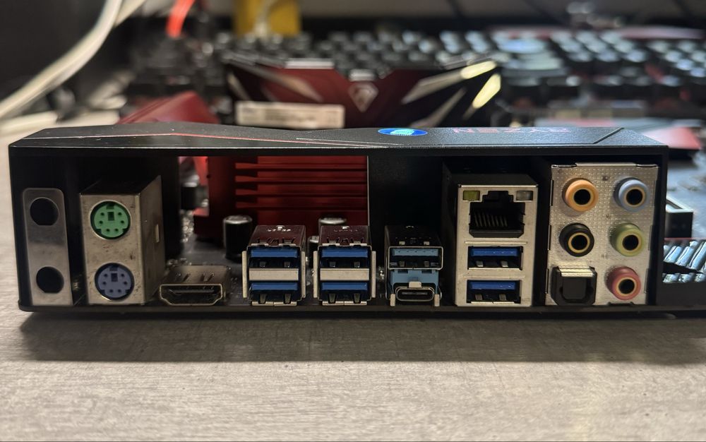 Комплект Ryzen 5 5600X, X370 Fatality, 16gb 3200mhz