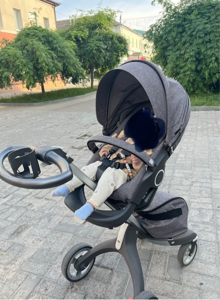 Stokke xplory v4 (3 в 1 Люлька, прогулянка та автокрісло)