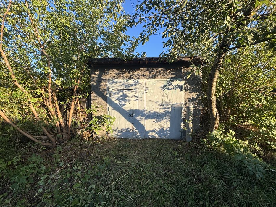 Гараж в гаражному кооперативі