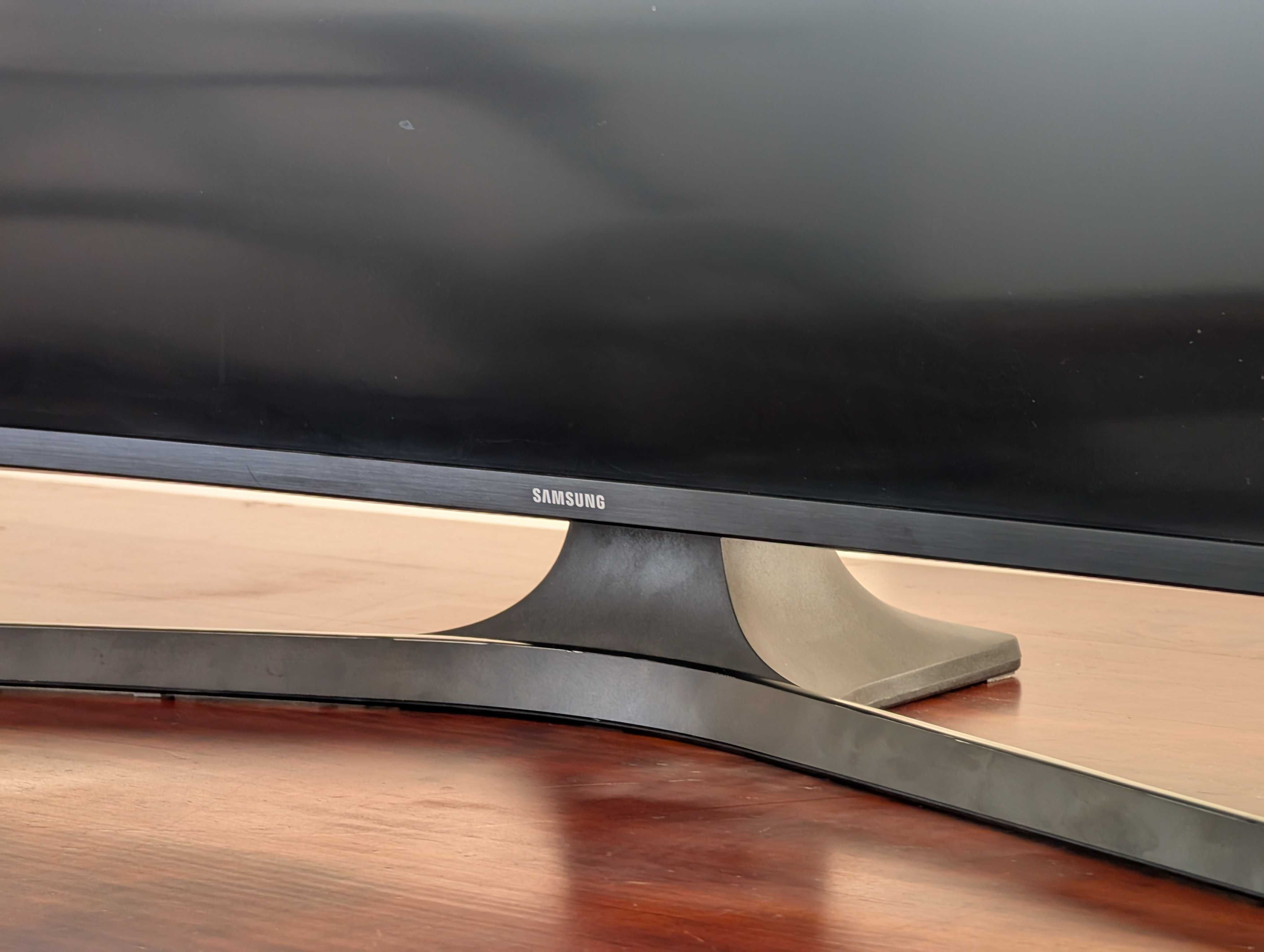 Smartv SAMSUNG Curve 49" UE49MU6205K