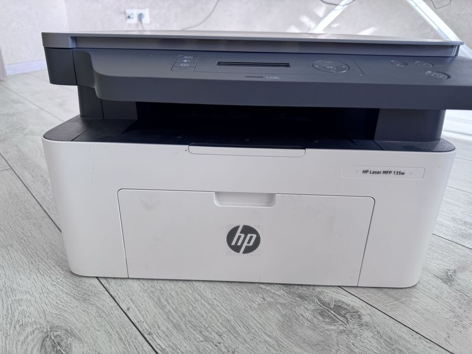 Принтер HP Laser MFP 135w