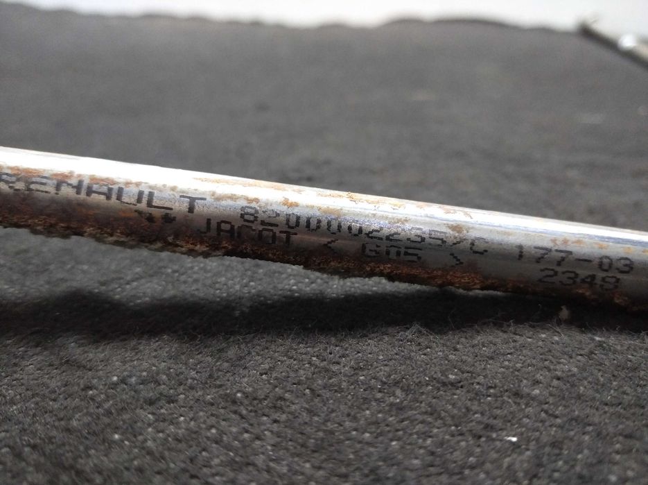 Laguna II Prawa prowadnica rurka linki hamulca