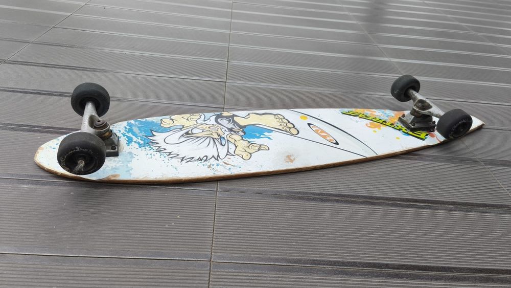 Skate Longboard, bom estado