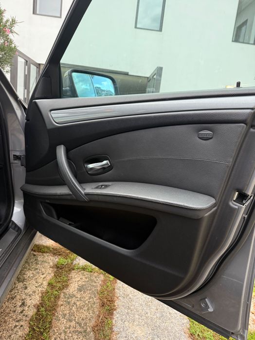 BMW 520 D Livro de revisões