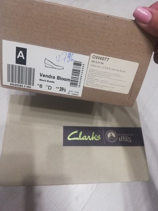 Туфлі нові замшеві Clarks