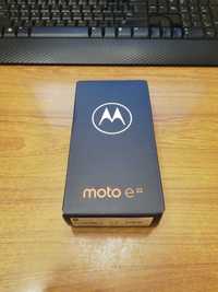 Smartfon Motorola Moto e22 4/64, telefon nowy