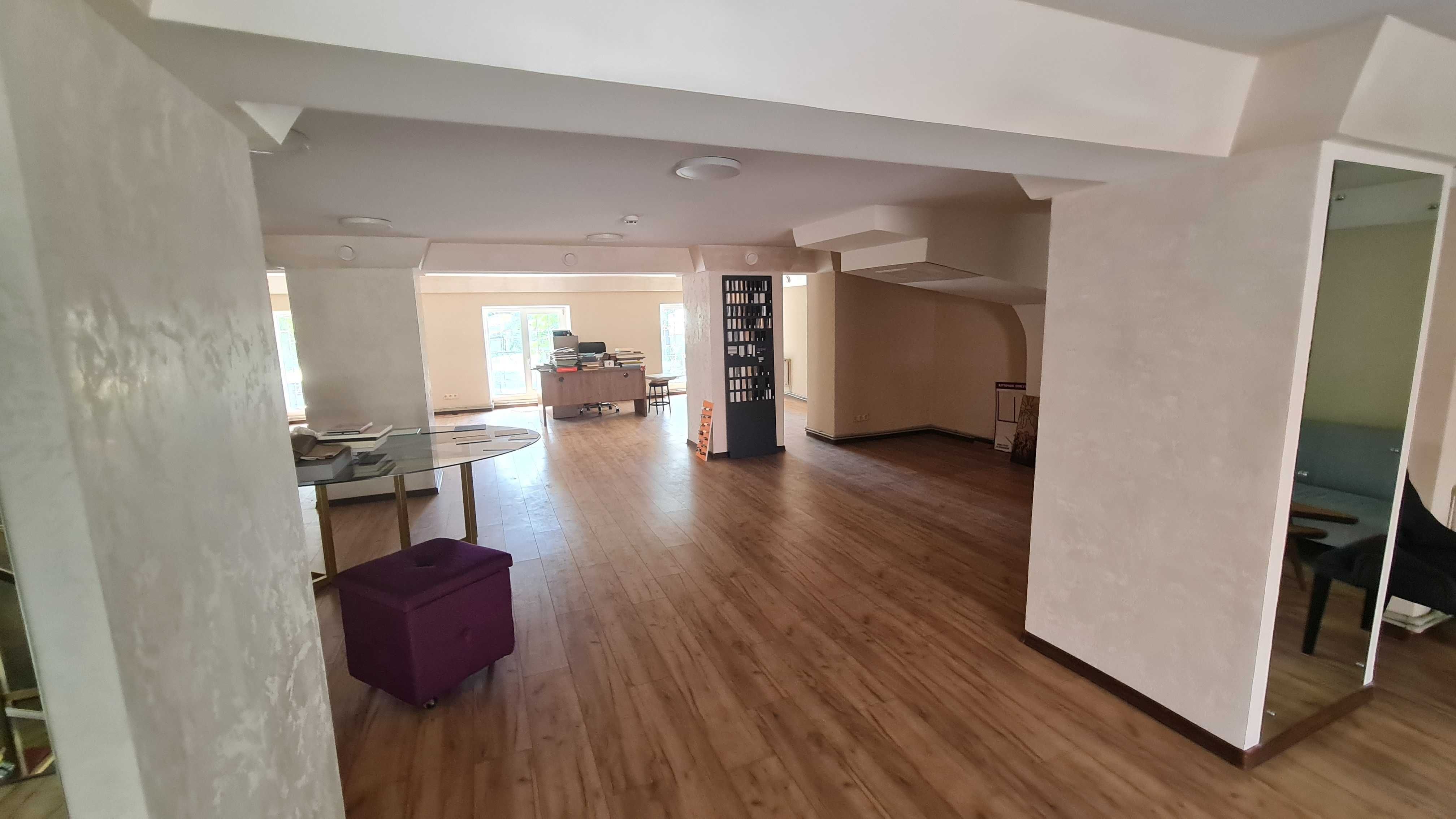 Аренда под кафе, cалон, офис  221 м2, ул.Полтавский Шлях, 17
