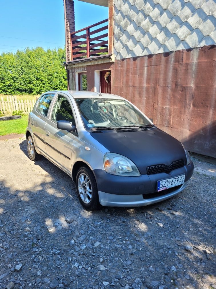 Toyota Yaris 2002