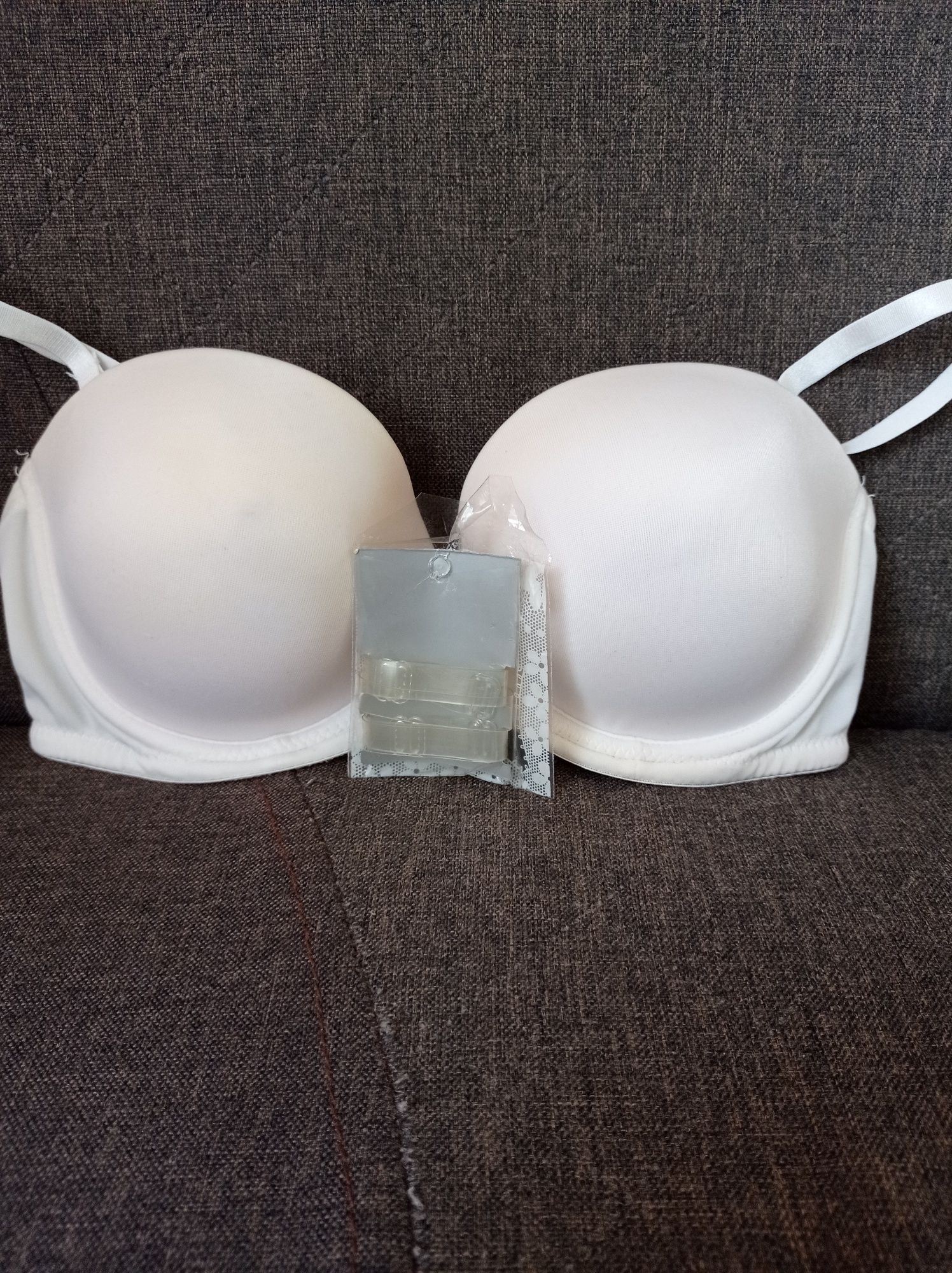 Debenhams biustonosz opaska rozm 34B -75B