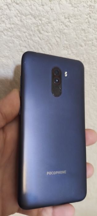 Коллекционировие Pocofone f1
