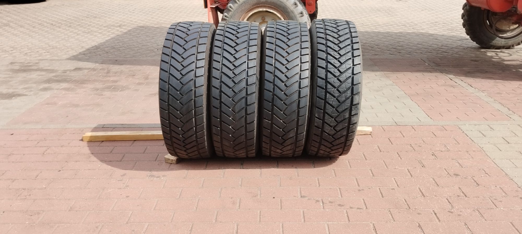 Goodyear 245/70R17.5, 2020r,12mm, bezNapraw, 245/70/17.5, Wysyłka