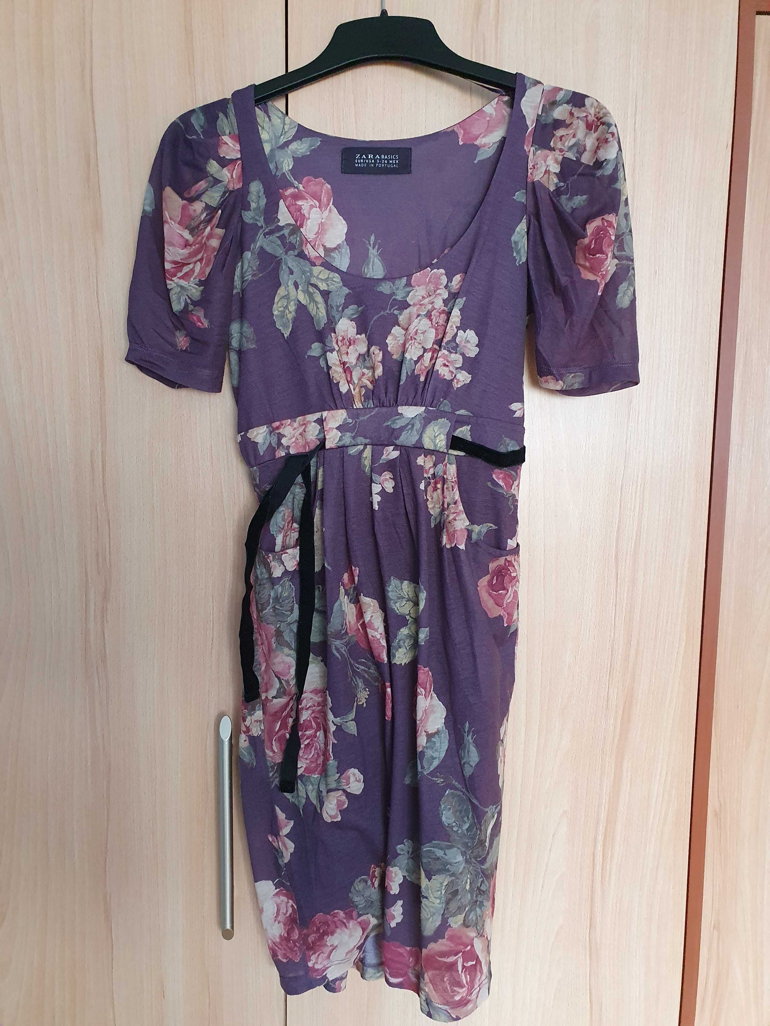 Fioletowa sukienka w kwiaty, Zara