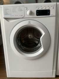 Продам стиральную машину Indesit IWSE5105, 5 кг. Гарантия.