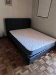 Cama com colchão