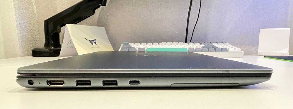 Dell Vostro 5590 Intel Core i7-10510U 16GB RAM 256GB SSD Nvidia MX 250