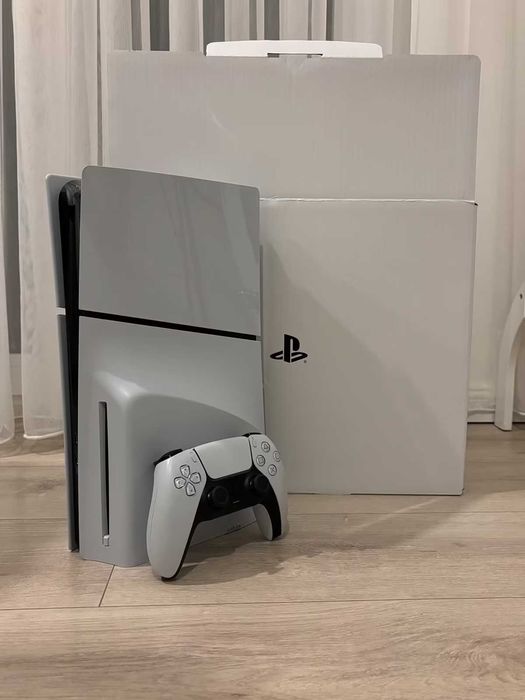 Konsola Playstation 5 Slim napęd Blue-ray na gwarancji, bez wad