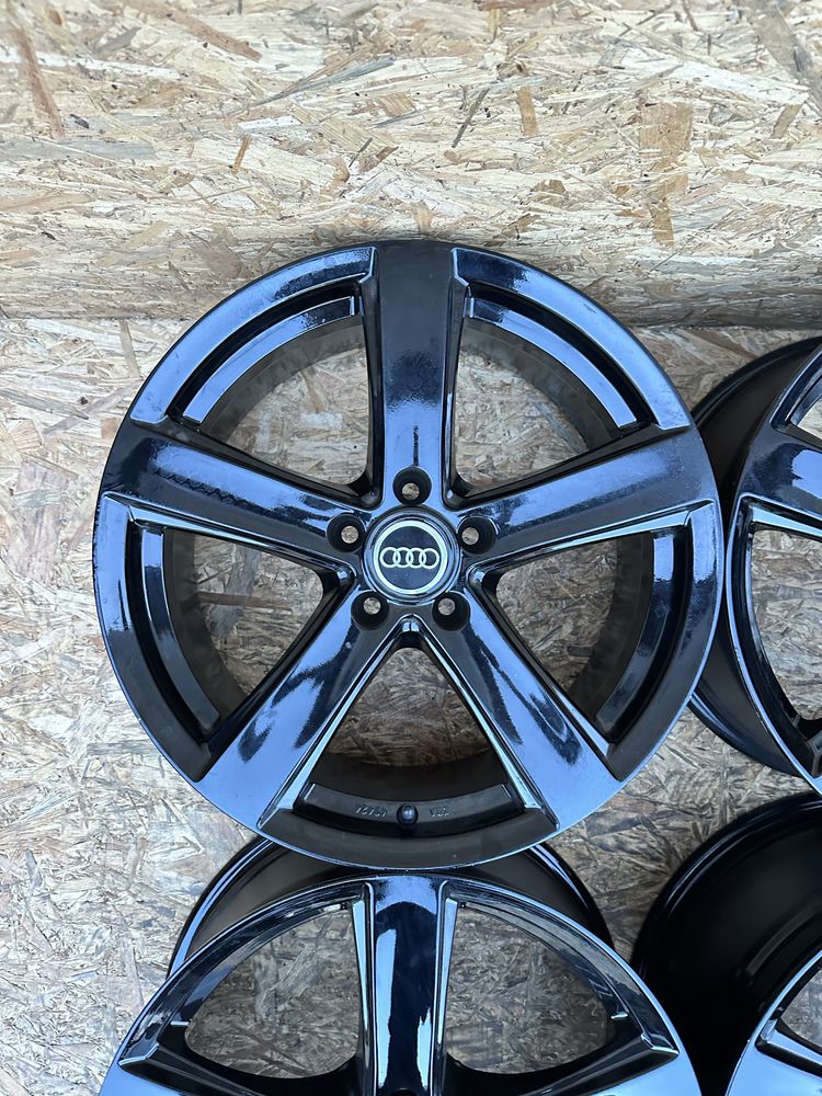 Диски5/112 R18 ET45 ЦО(діа)66.6 Ауді титани диски