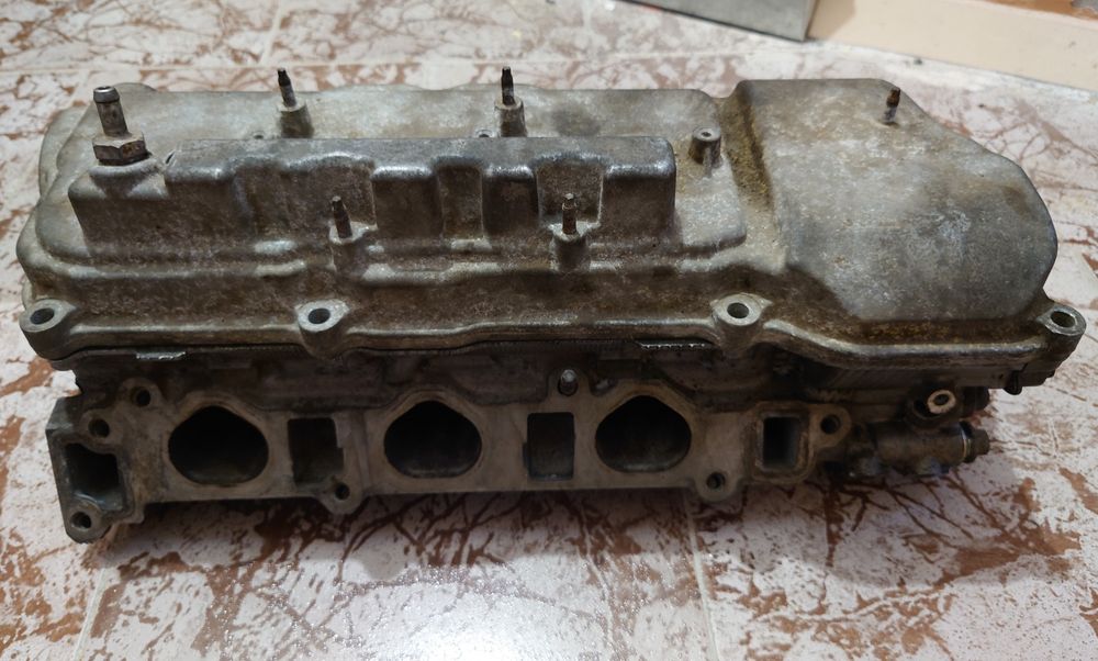 ГБЦ Lexus RX300 (1) права (задня)