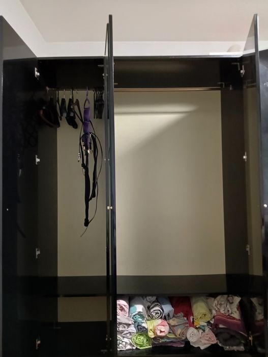 Komoda,szafa. Oddam za darmo