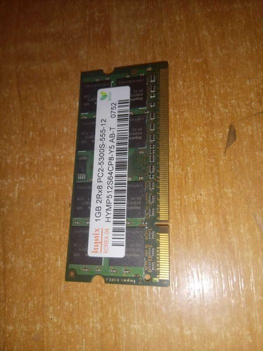 DDR2 1 и 2 Gb, оперативная память для ноутбука SO-DIMM
