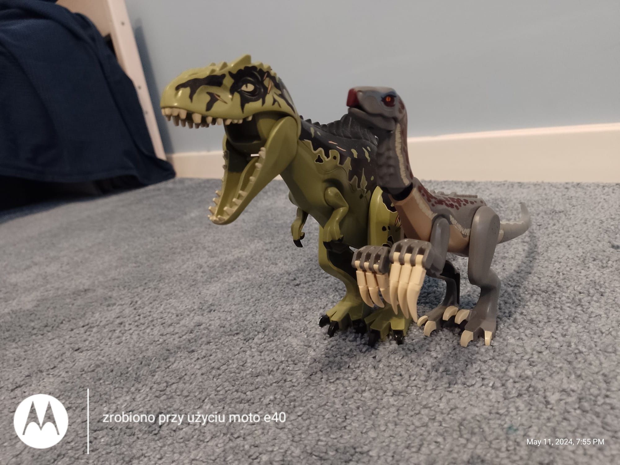 LEGO 76949 Jurassic World Atak giganotozaura i terizinozaura