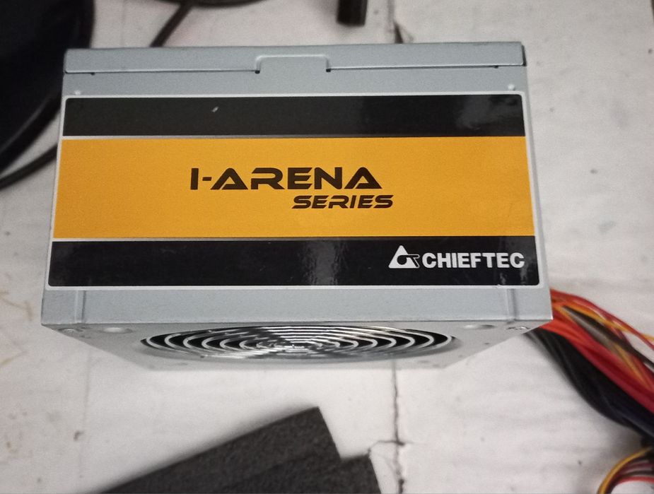 Chieftec i-arena gpa-400s Блок живлення на 400 ватт для ПК