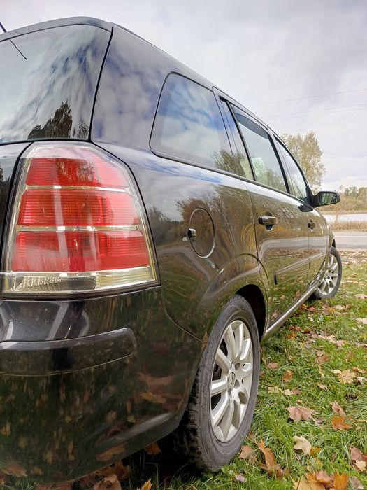 Opel Zefira 1.8 газ/бензин