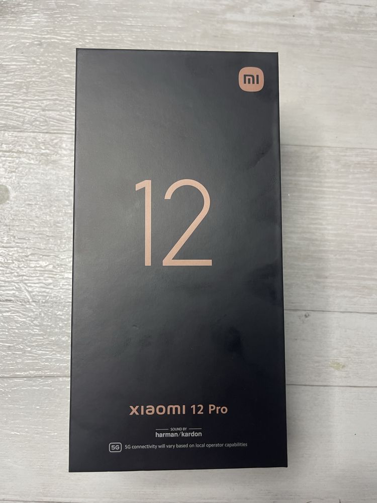 Смартфон Xiaomi 12 Pro 12/256GB