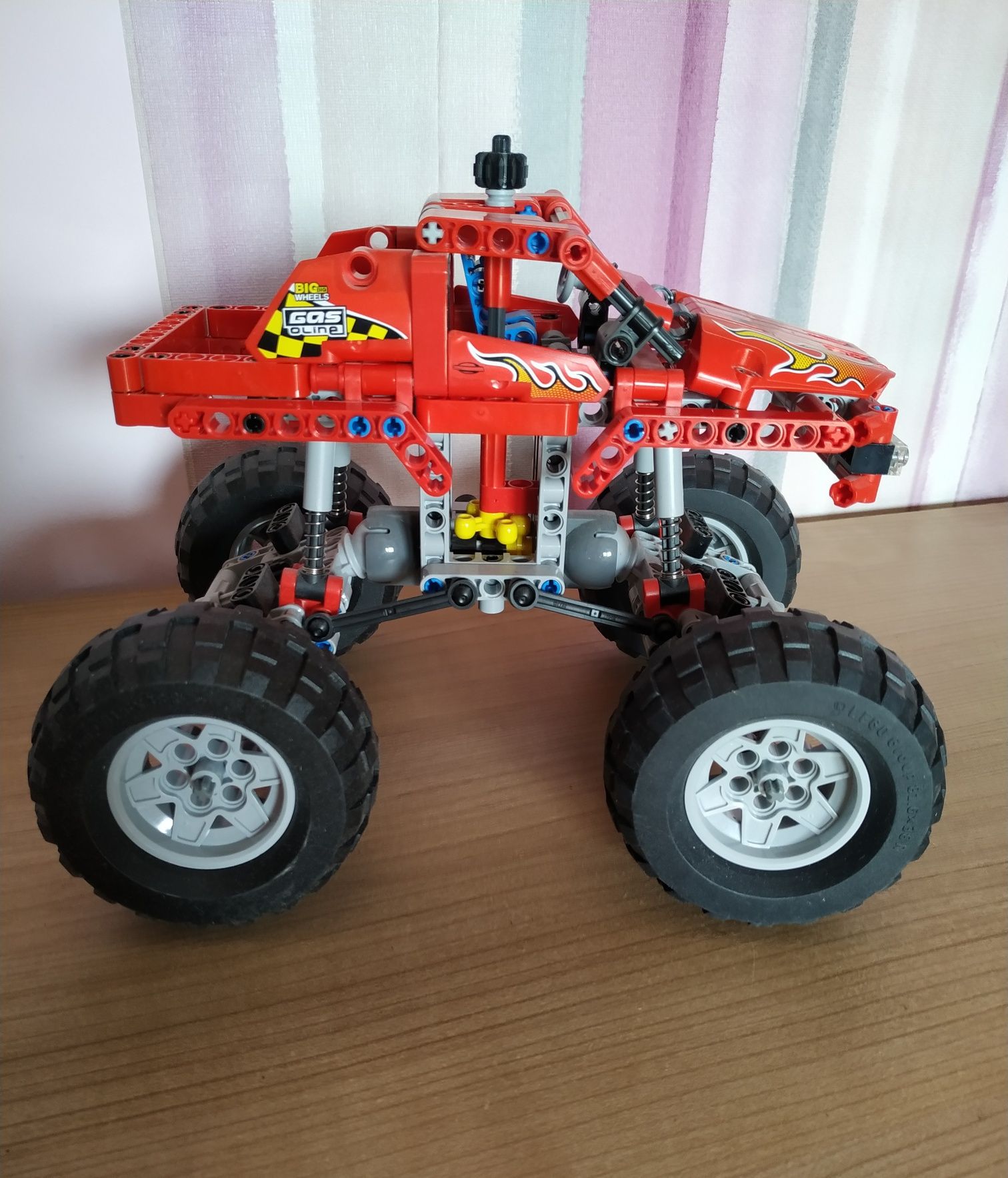 Lego Technik Monster Truck L-42005
