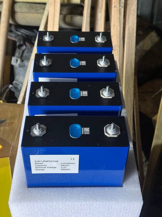 Ціна за 4  LiFePo4 3.2V 280  Акумулятори Eve  ячейки  комірки  АКБ