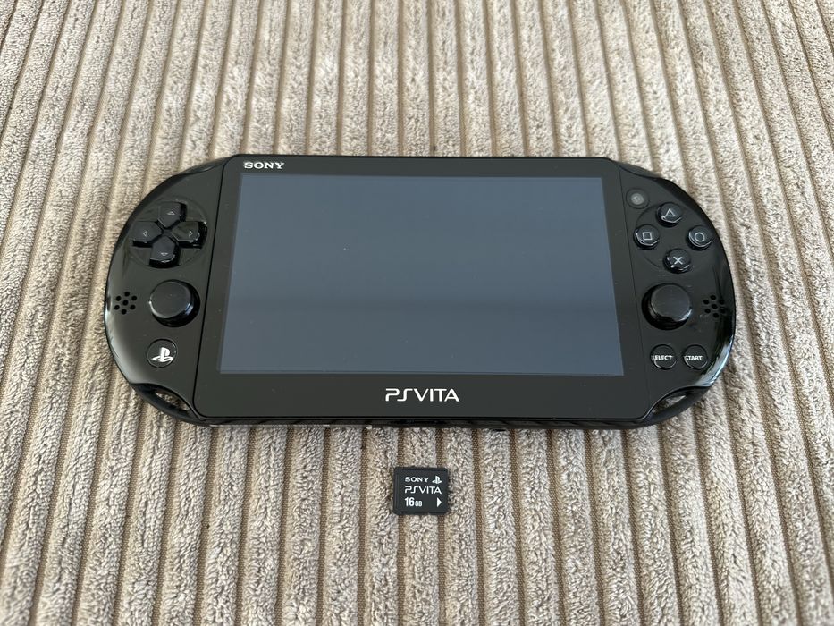 Konsola Sony Ps Vita Slim PCH-2016 + Karta Pamięci SONY 16GB