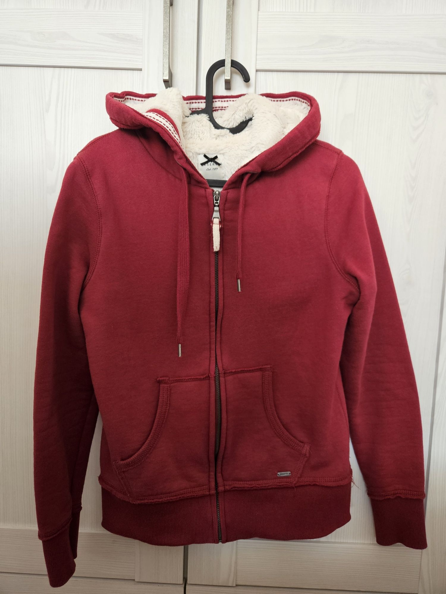 Bluza ocieplana misiem Reserved
