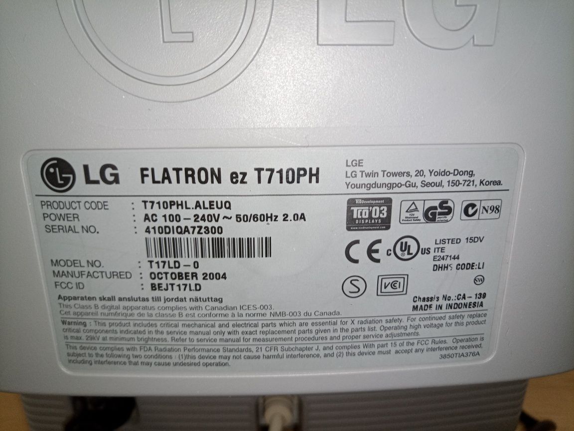 Monitor 17" LG FLATRON ez T710PH