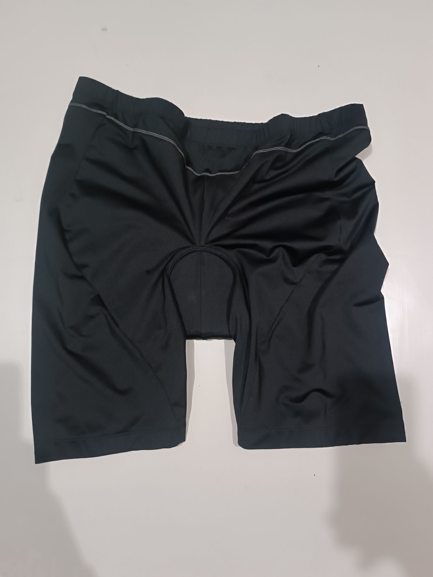 Vaude spodenki kolarskie roz,48/3xl/rowerowe sportowe fitness trening