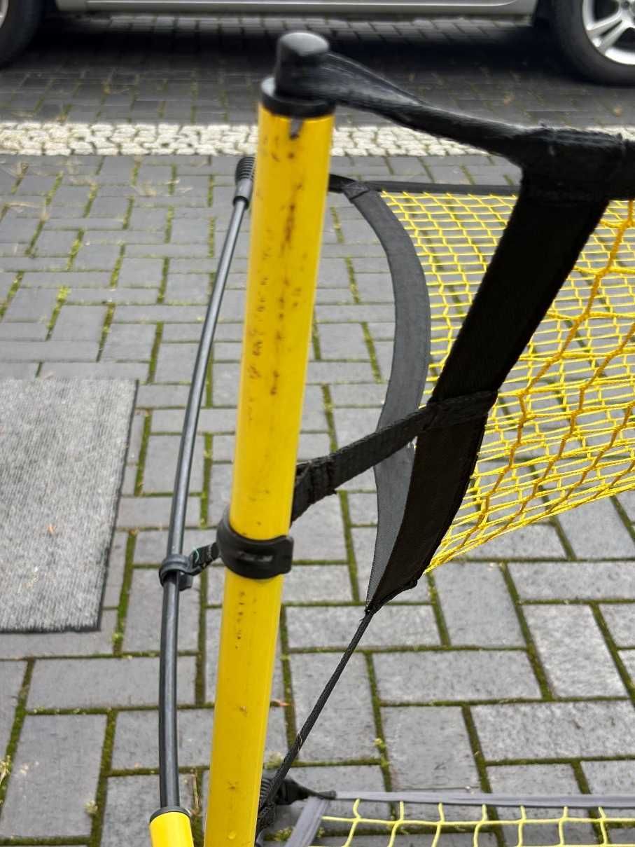 Sprzedam Rebounder SKLZ Quickster Soccer Trainer czarno-żółty 2312