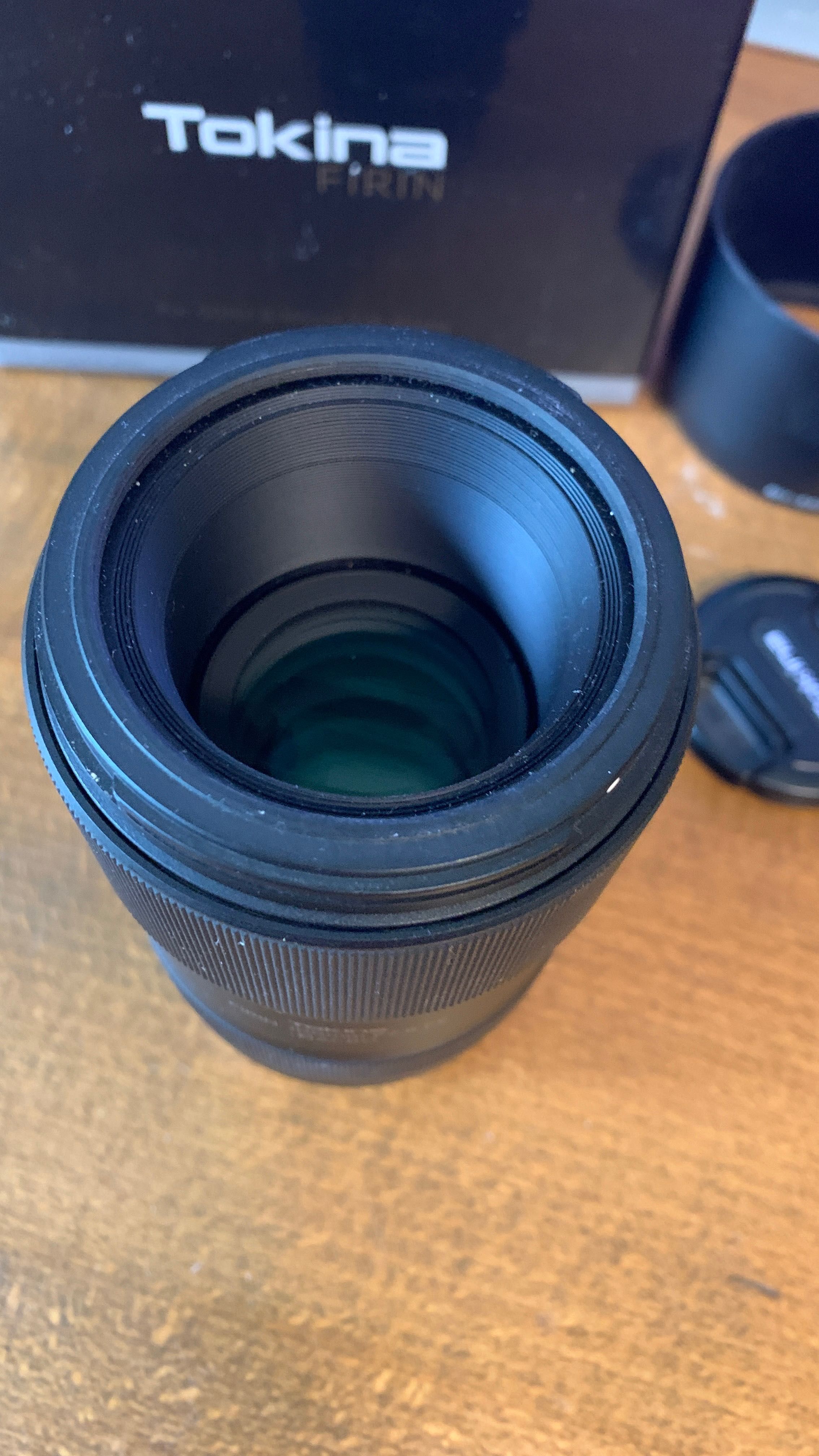 Tokina FíRIN 100mm f/2.8 Macro FE – Sony E – stan idealny – komplet