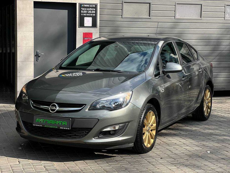 Opel Astra Офіціал 2020