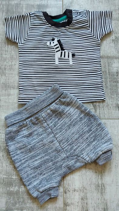 Zestaw Koszulka+spodenki 50cm Idealne Markowe