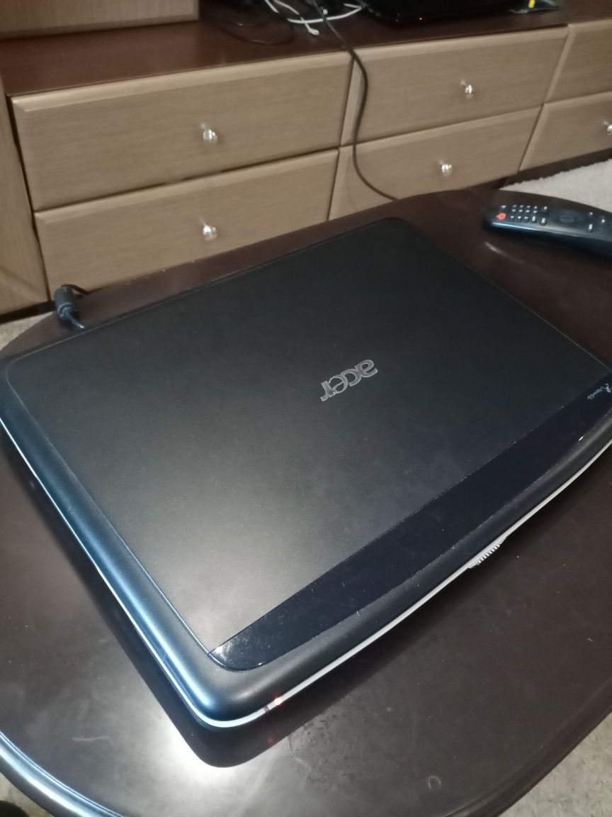 Acer Aspire 5315  15,4' Core 2 Duo T6600 2.2 GHz  3Gb  DDR2 160 Gb HDD