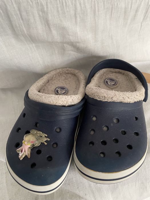 Buciki Crocs ze świecącą aplikacją r 25/26 C10