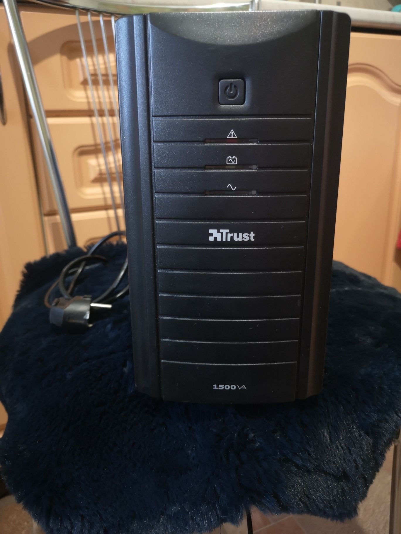 ДБЖ ИБП Trust Oxxtron 1500VA Management UPS (17678)