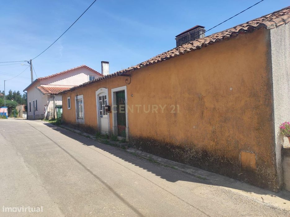 Moradia T2 para recuperação em Ferreira do Zêzere