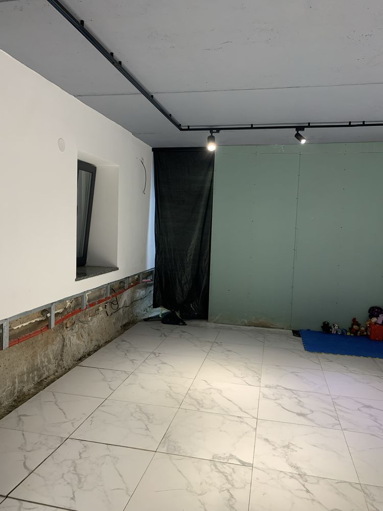 Комерційне приміщення, 308кв.м - 221 000$, Ювілейний, біля пожежної ч.
