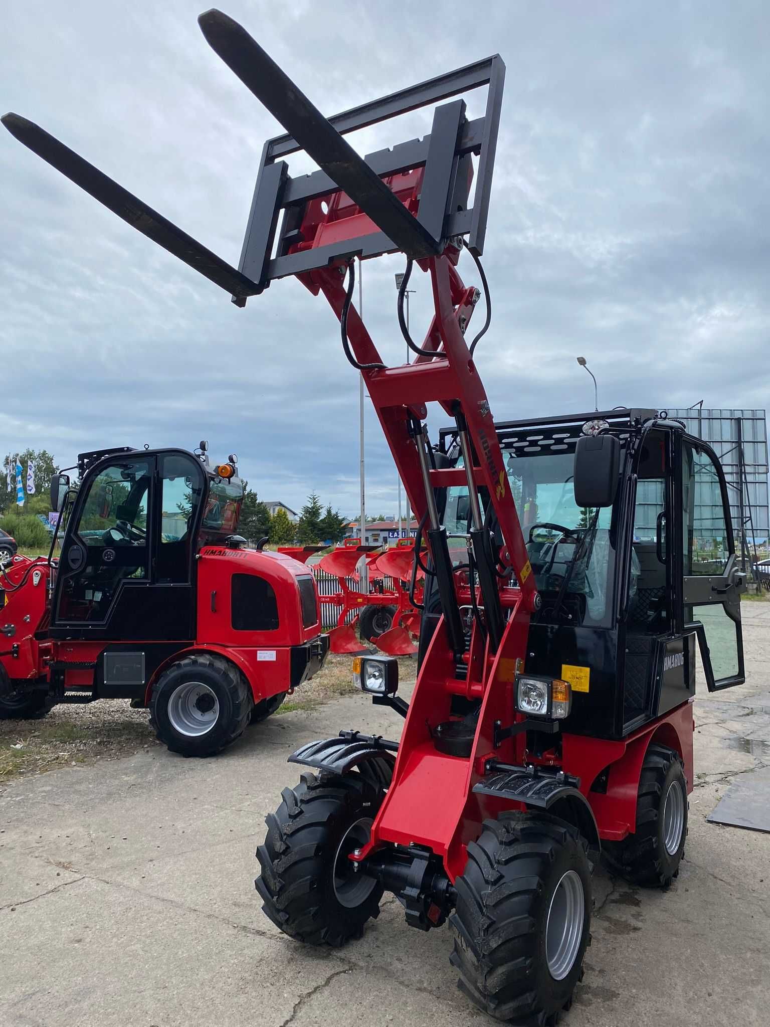Ładowarka teleskopowa Hornet HMA806T