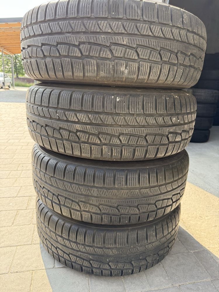 245/70R16 Volkswagen Amarok