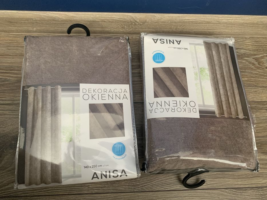 Zaslona Anisa na przelotkach 2 sztuki