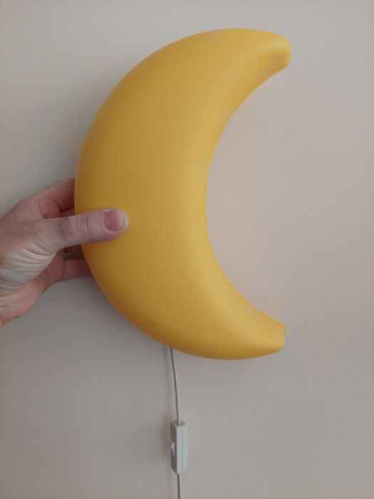 Lampka nocna na ścianę dla dzieci IKEA