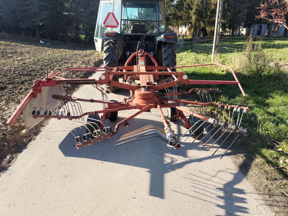 Zgrabiarka Kuhn GA4101GM