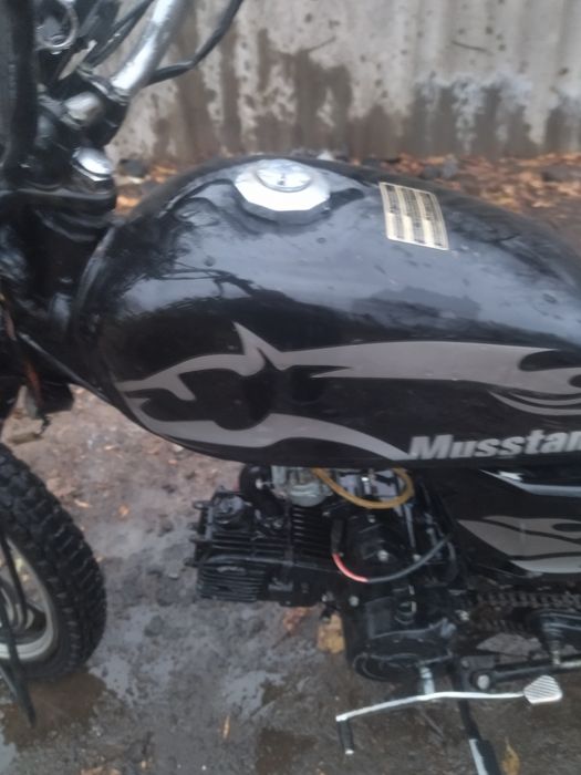 Продам мустанг 110 куб